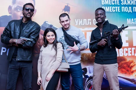 CinemaPlus-da “Pis oğlanlar” nümayiş olunub - VİDEO