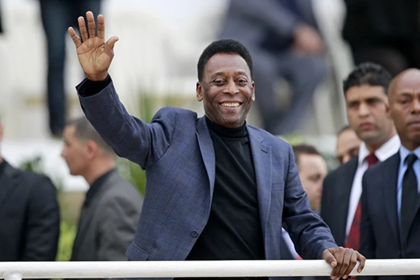 ​Əfsanəvi futbolçu Pele xəstəxanadan evə buraxılıb
