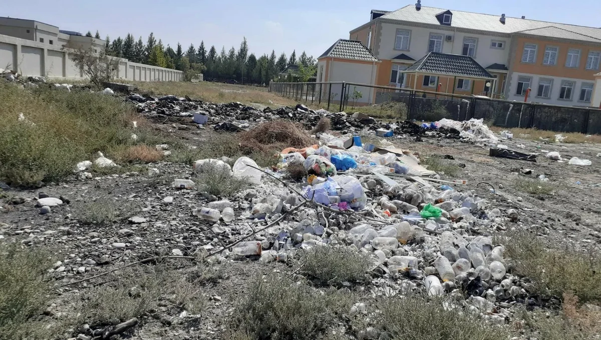 Those who dump household waste may be fined up to 7,000 AZN in Azerbaijan