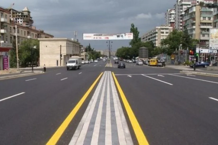 Qəza Bakının Qara Qarayev prospektində sıxlığa səbəb olub