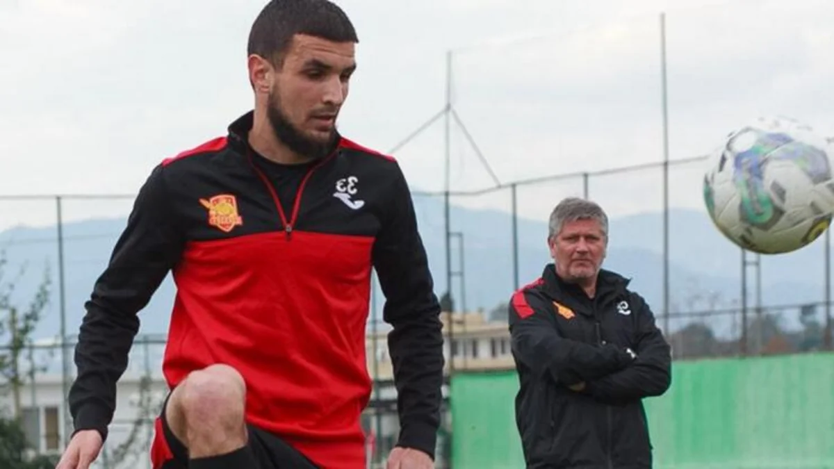 Azərbaycan millisinin sabiq futbolçusu Ukraynada klubunu dəyişib