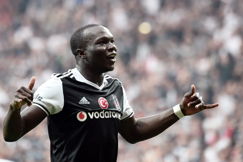 Beşiktaşın futbolçusu xəstəxanaya yerləşdirilib