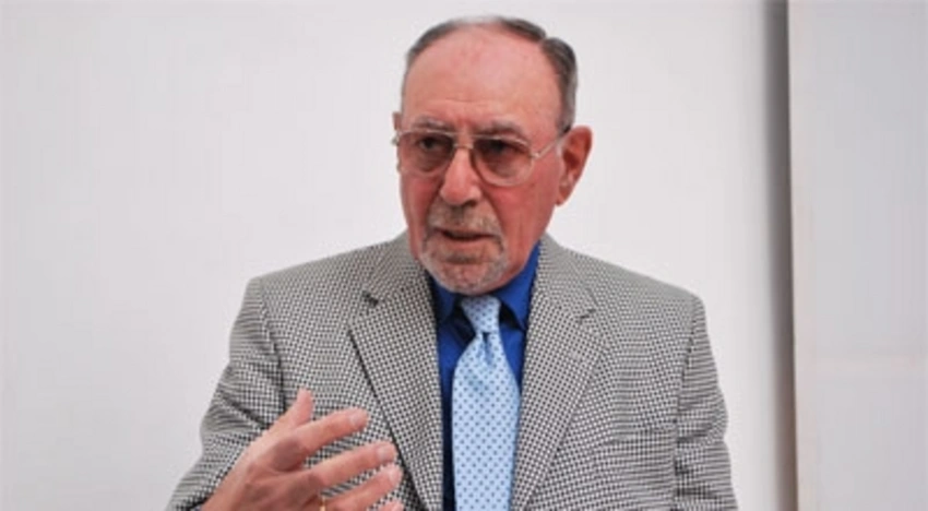 Oqtay Haqverdiyev: Dövlət qurumlarının sayı azaldılmalıdır