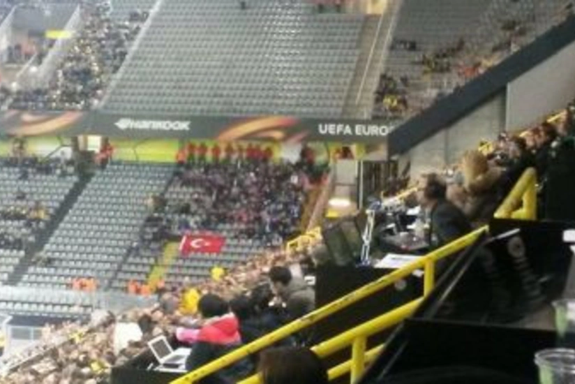 ​Borussiya -Qəbələ matçında görünən Ermənistan bayrağı dərhal yığışdırılıb