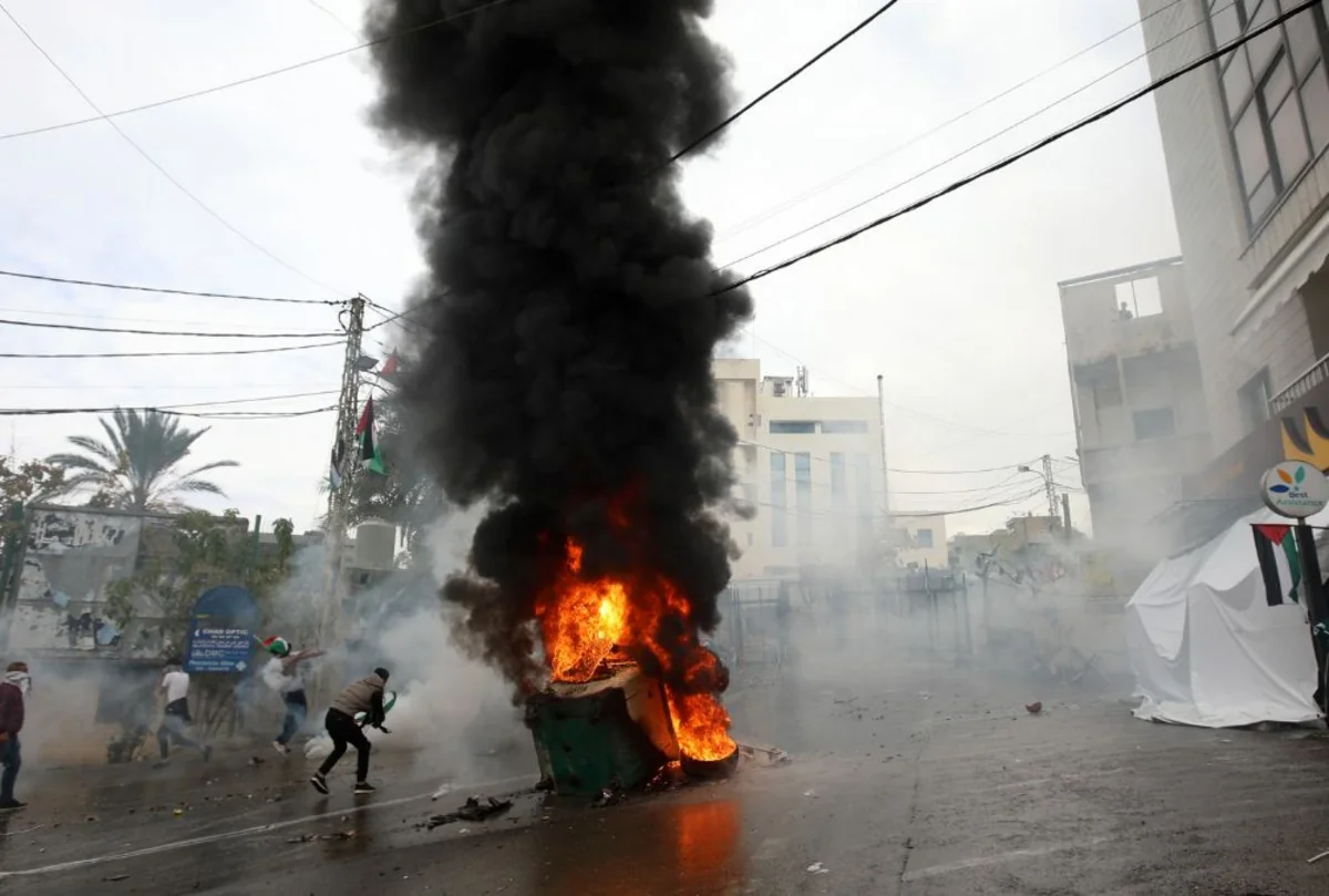 Israeli army says it struck Hezbollah operatives moving arms