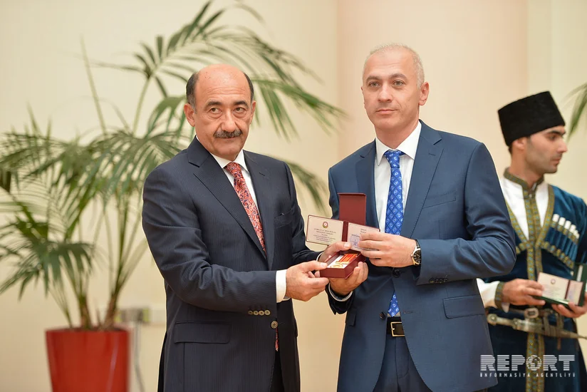 Mədəniyyət işçilərinə fəxri adlar və mükafatlar təqdim olunub - SİYAHI