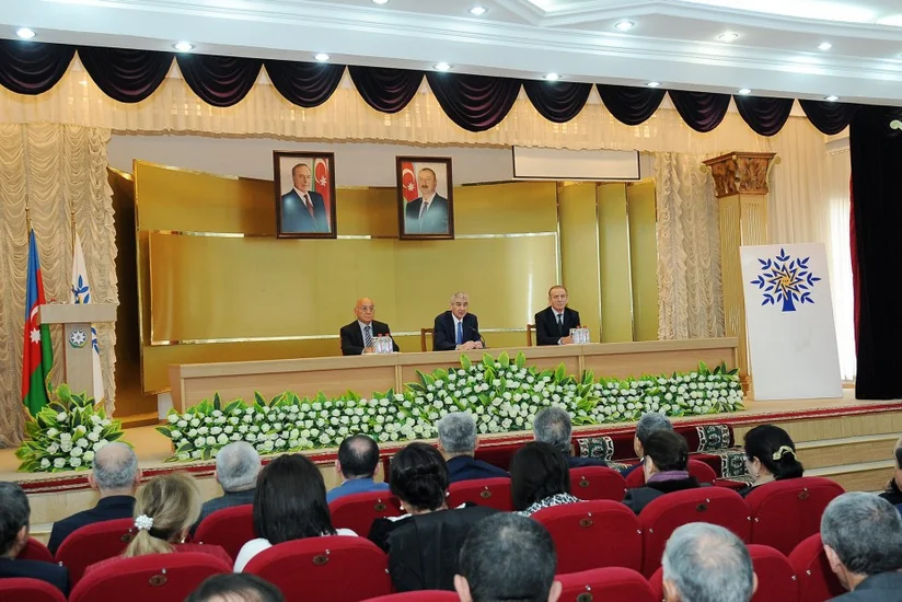 YAP-ın rayon və şəhər təşkilatları sədrlərinin ümumrespublika müşavirəsi keçirilib