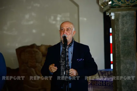 Azərbaycanlı gənclər Tbilisidə rəsm və əl işlərini nümayiş etdiriblər