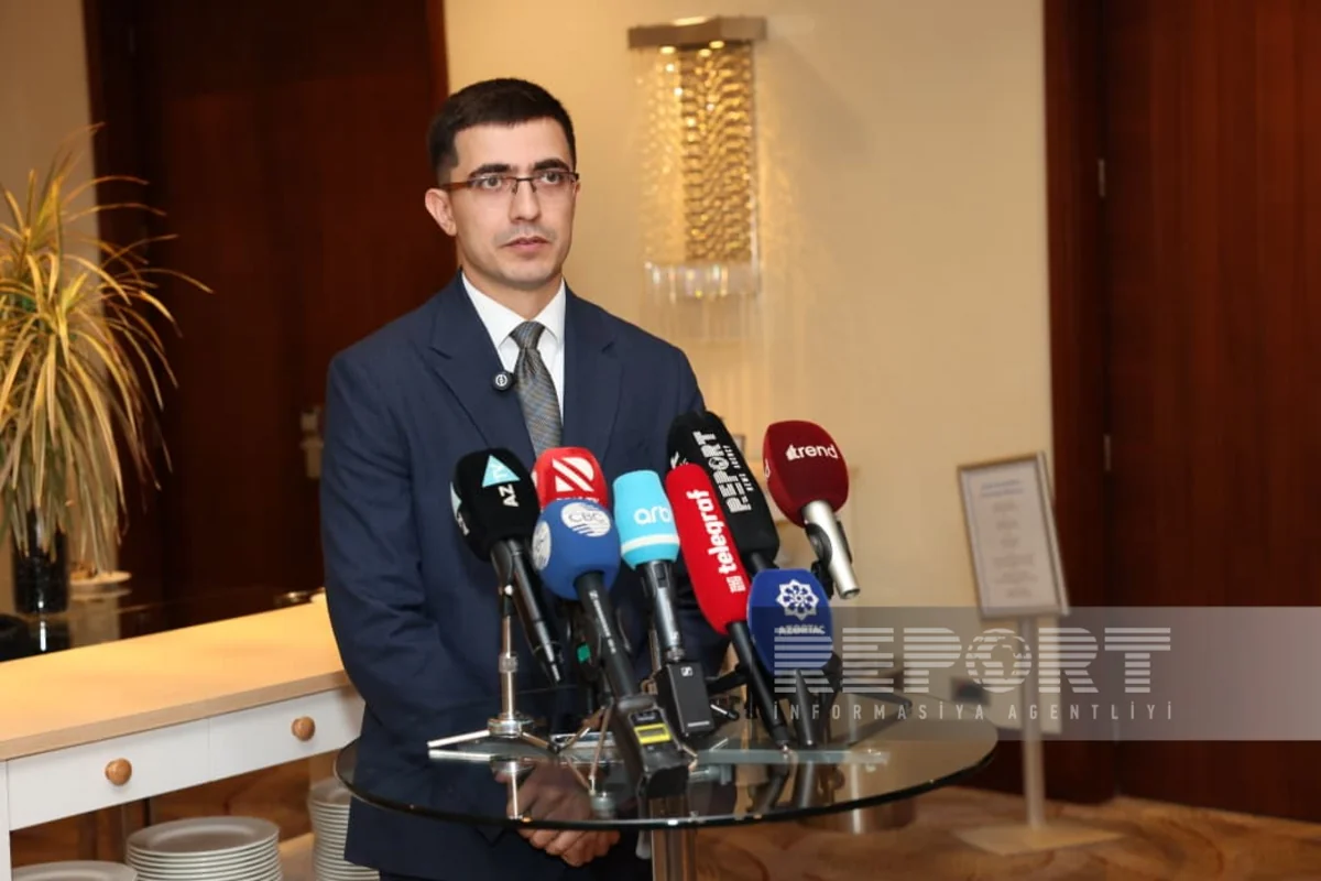 Büro rəsmisi: Azərbaycan zəngin və müxtəlif turizm təkliflərini bir arada təklif edir