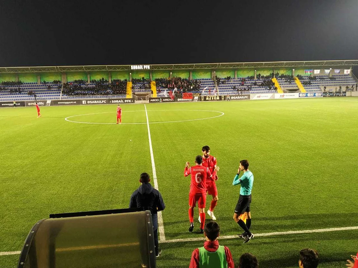 Keşlənin futbolçusu qol vurduqdan sonra zədələnib
