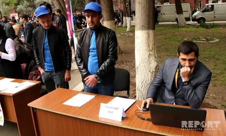 Gəncədə tələbələr üçün “Məzun 2017” adlı əmək yarmarkası keçirilib - FOTO