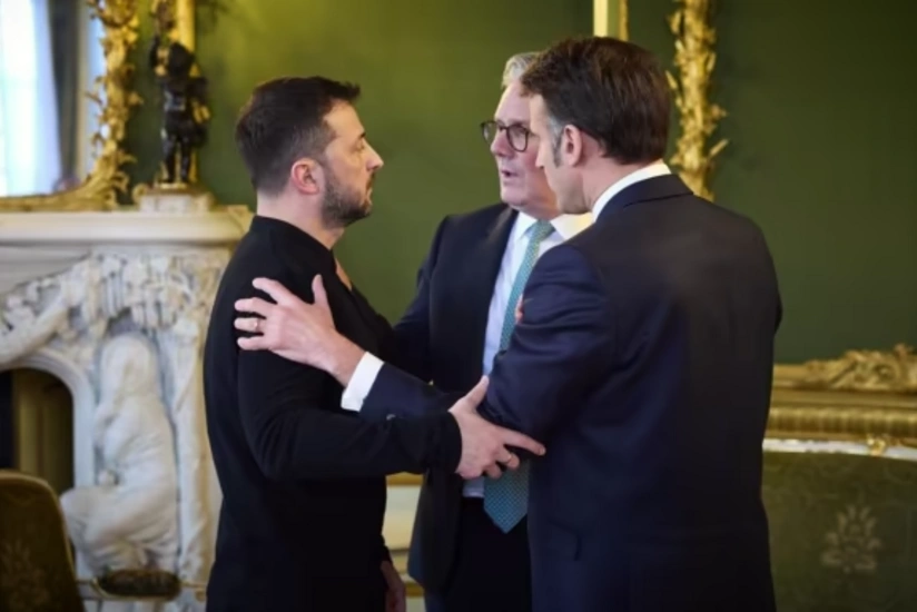 Zelenskyy, Macron and Starmer hold early talks in Paris