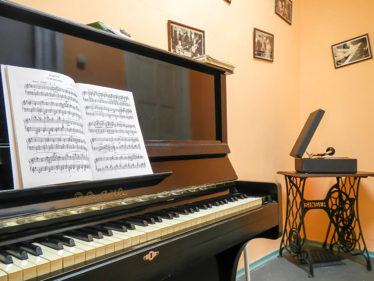 Bakıda musiqi məktəblərinin direktorları cəzalandırılıb