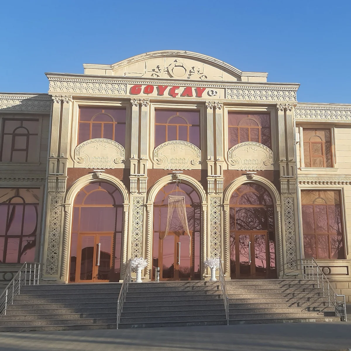 “Göyçay” şadlıq sarayının rəhbərliyi inzibati məsuliyyətə cəlb olunub