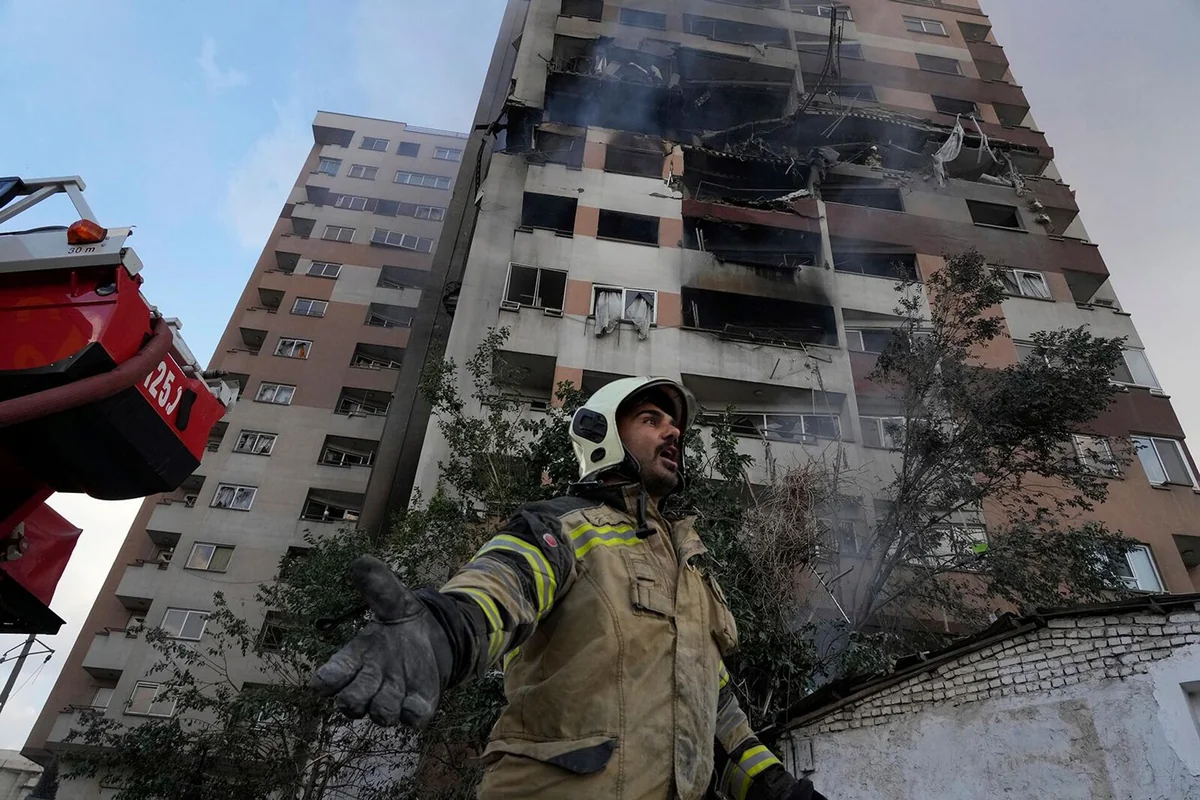 KİV: İran İsrailə güclü zərbələr endirməyə hazırlaşır
