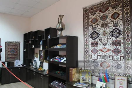 Azərbaycan nümayəndə heyəti Həştərxanda Heydər Əliyev adına məktəbdə olub