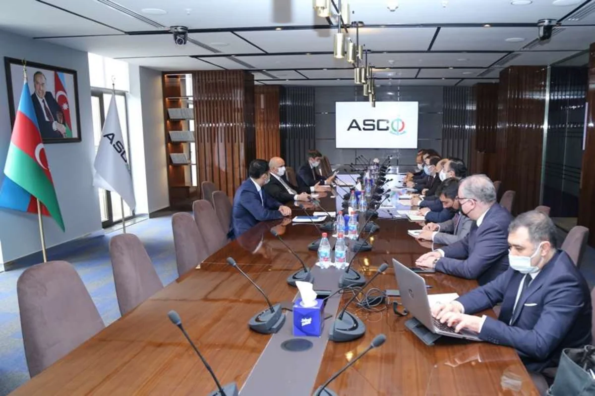 Rauf Vəliyev Türkiyə və Özbəkistan nümayəndə heyətləri ilə görüşüb