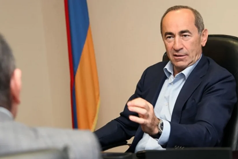 Məhkəmə Robert Koçaryanı həbsdə saxlayıb