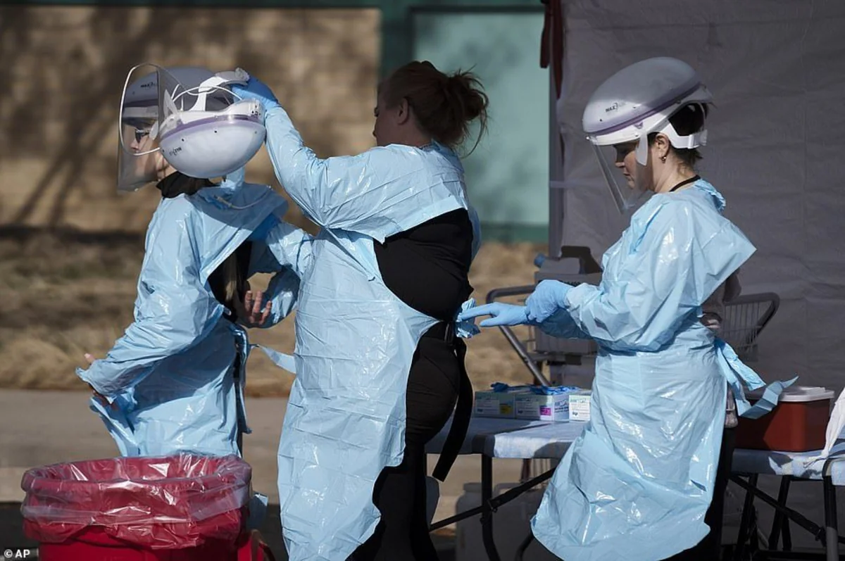 ÜST: Dünyada koronavirusa yoluxanların sayı 113 min artıb