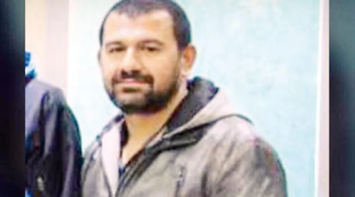 Türkiyədə terrorçuların hücumu nəticəsində bir polis həlak olub, biri yaralanıb