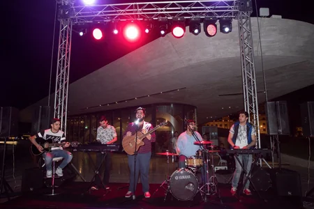 Heydər Əliyev Mərkəzinin parkında konsert təşkil olunub