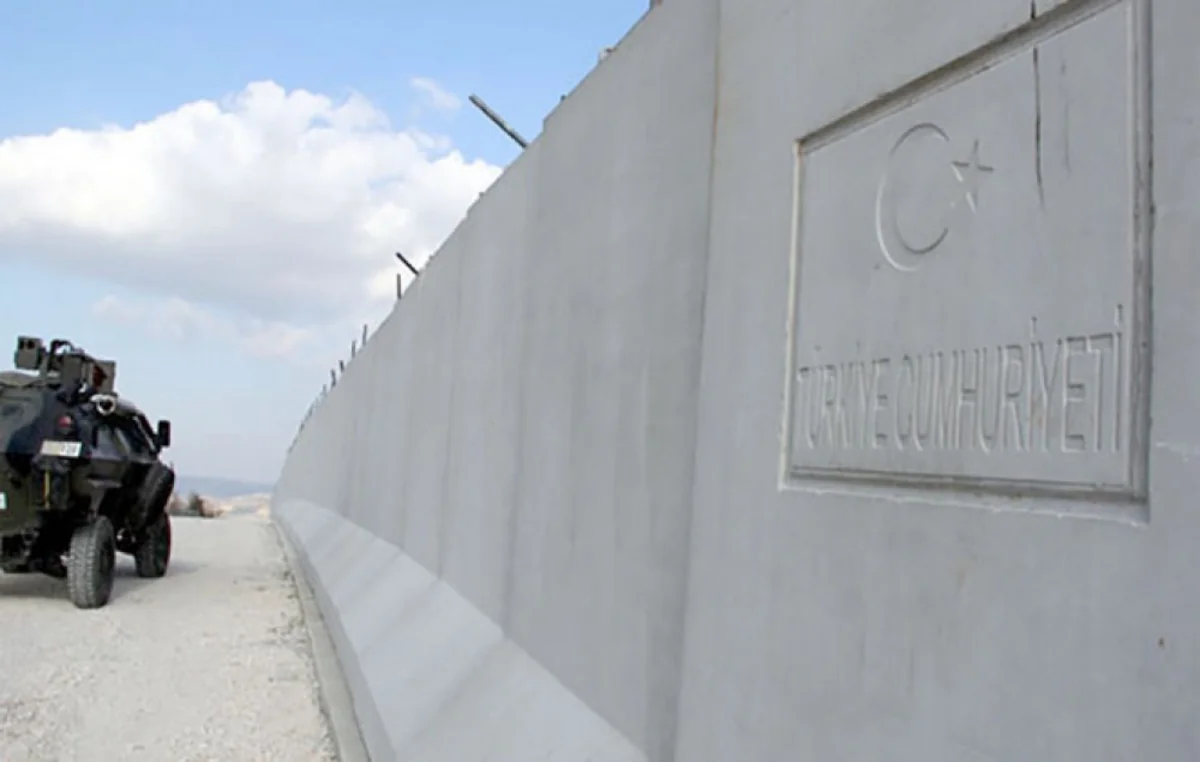 Turkey to build concrete wall on border with Iran 