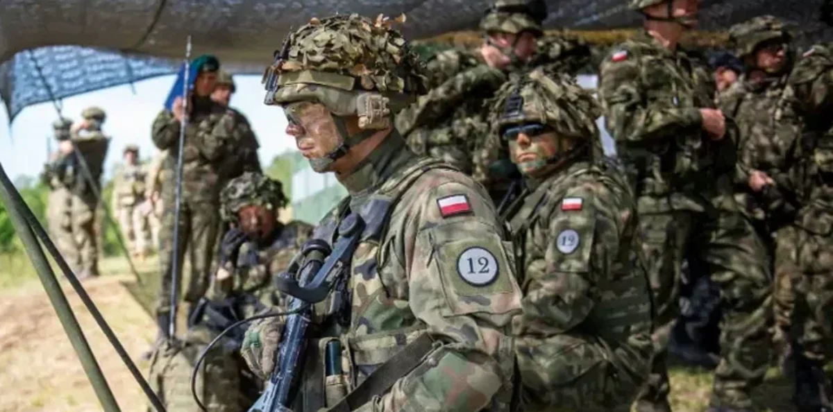 Polşa 1,5 milyard dollarlıq silahların tədarükü üçün müqavilələr imzalayıb