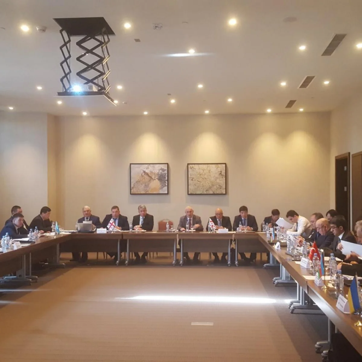 Batumidə Transxəzər Beynəlxalq Nəqliyyat Marşrutunun inkişafı üzrə işçi qrupunun ilk iclası keçirilib