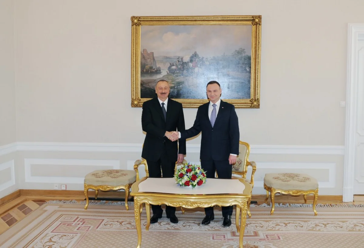 Azerbaijani and Polish presidents had one-on-one meeting