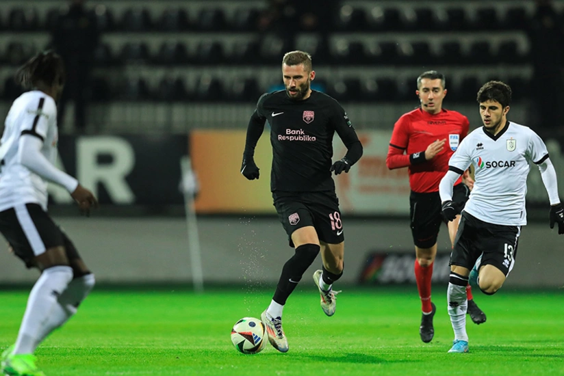 Premyer Liqa: Neftçi - Sabah matçında qalib müəyyənləşməyib