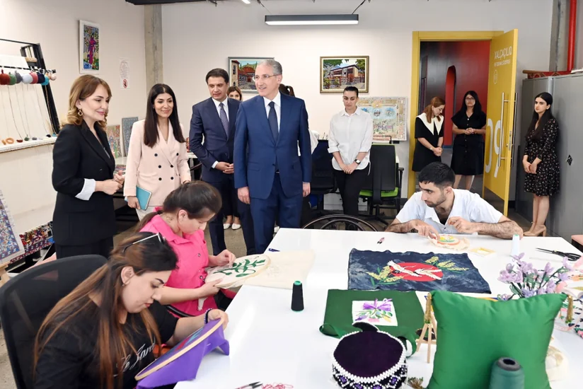 COP29 Təşkilat Komitəsinin üzvləri DOST İnklüziv İnkişaf və Yaradıcılıq Mərkəzi ilə tanış olublar