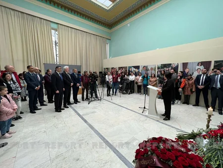 Moskvada Heydər Əliyevin xatirəsi anılıb