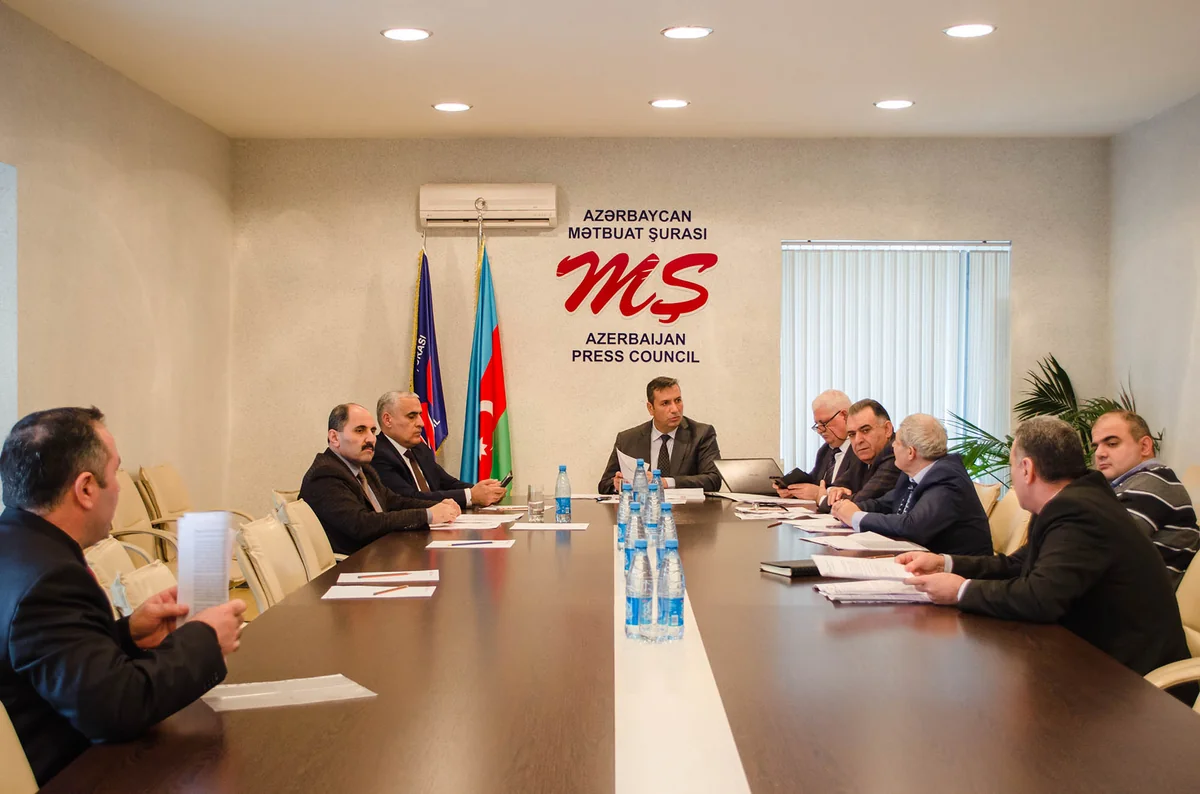 Mətbuat Şurası 5 KİV-lə bağlı müraciəti araşdırıb