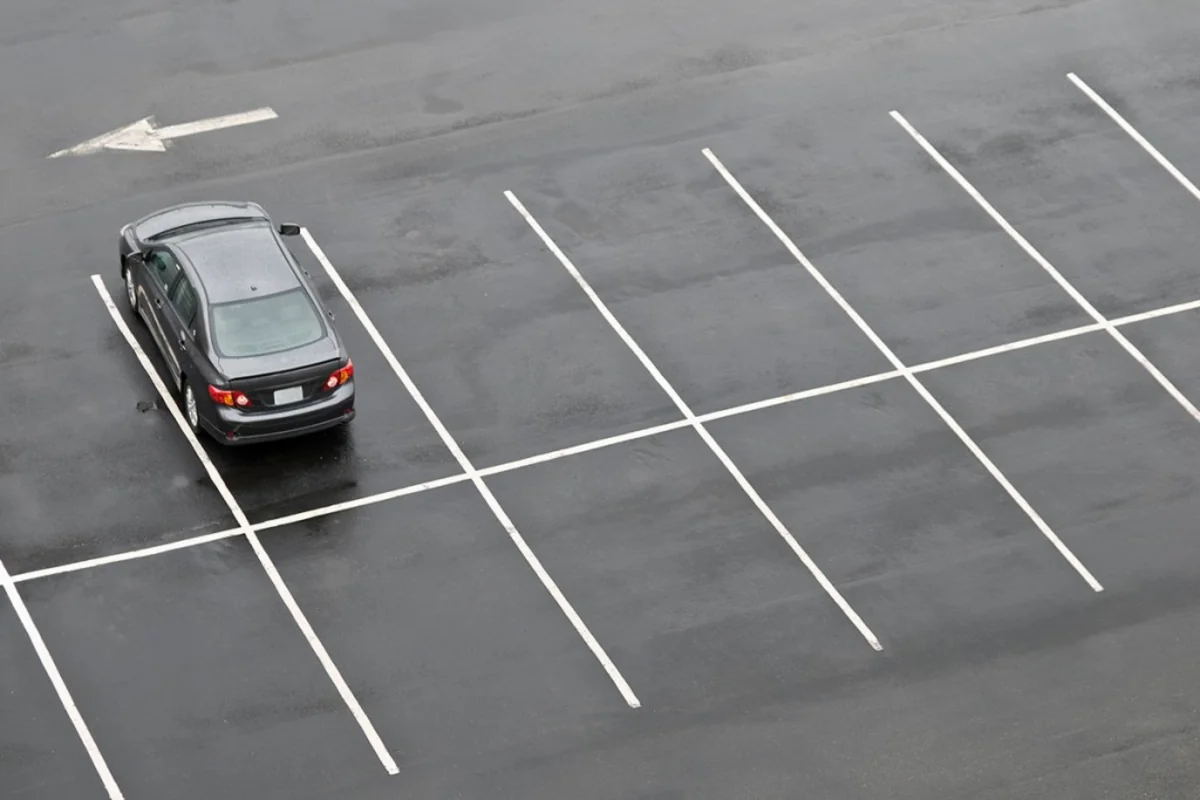 Those parking their car for over 48 hours to be fined AZN 20 in Azerbaijan