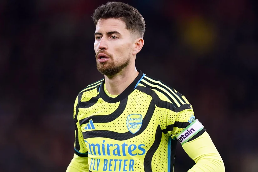 Arsenalın futbolçusu karyerasını bitirdikdən sonra məşqçi işləmək istəyir