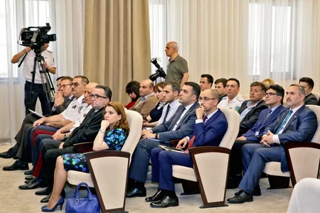 Dövlət Miqrasiya Xidmətində yeni yaradılmış dil laboratoriyasının açılışı olub
