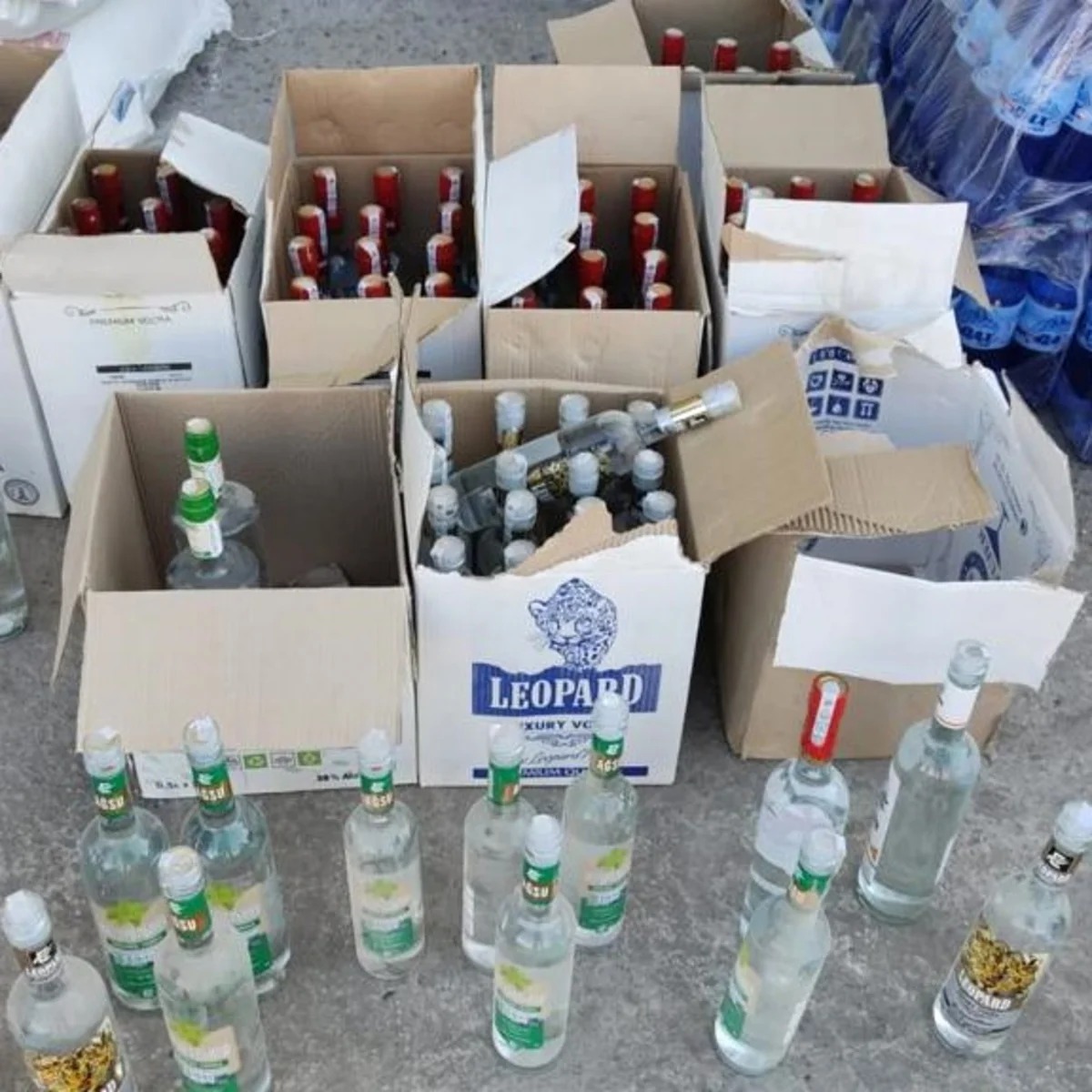 Azərbaycanda marketdə saxta spirtli içkilərin satıldığı aşkarlanıb