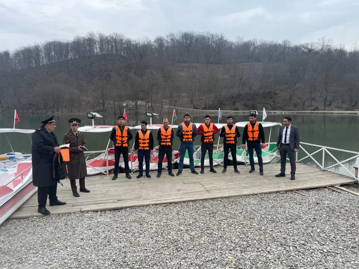 Kiçikhəcmli gəmi istifadəçiləri üçün silsilə maarifləndirmə tədbirləri keçirilib