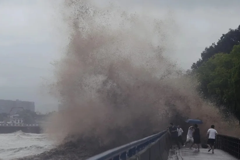 Tayvanda “Kraton” tayfunu nəticəsində ölən və yaralananlar var