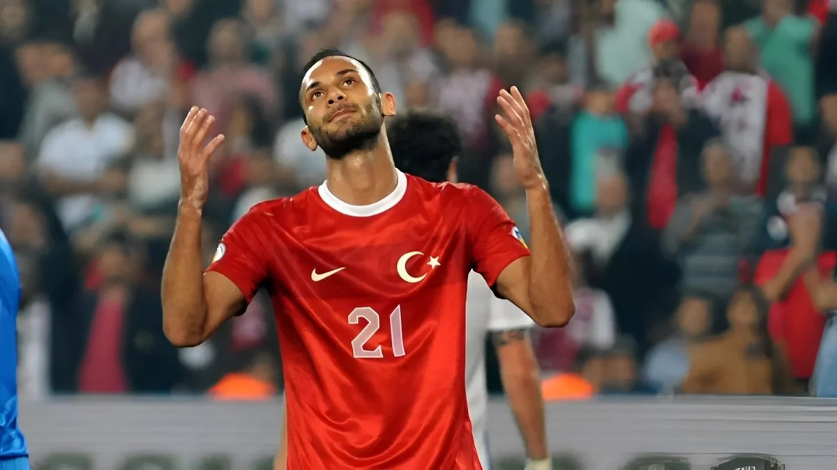 Türkiyə millisinin sabiq futbolçusu karyerasını bitirib