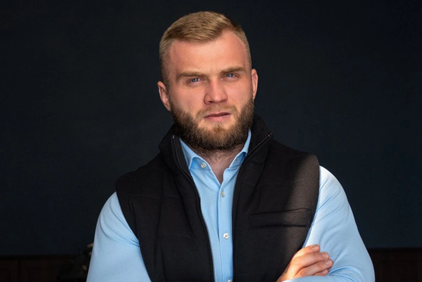 Ukraynadan qaçan deputat Londonda saxlanılıb