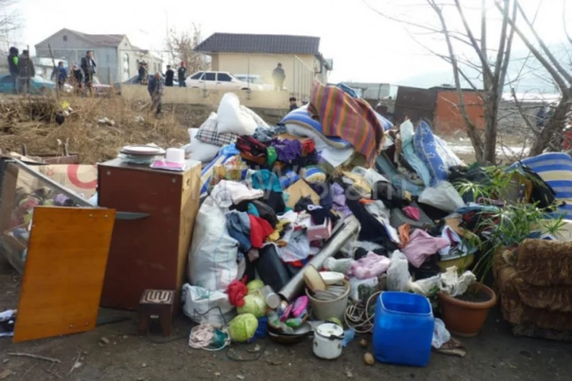 В Ванадзоре из-за сильного пожара без крова над головой остались 5 семей