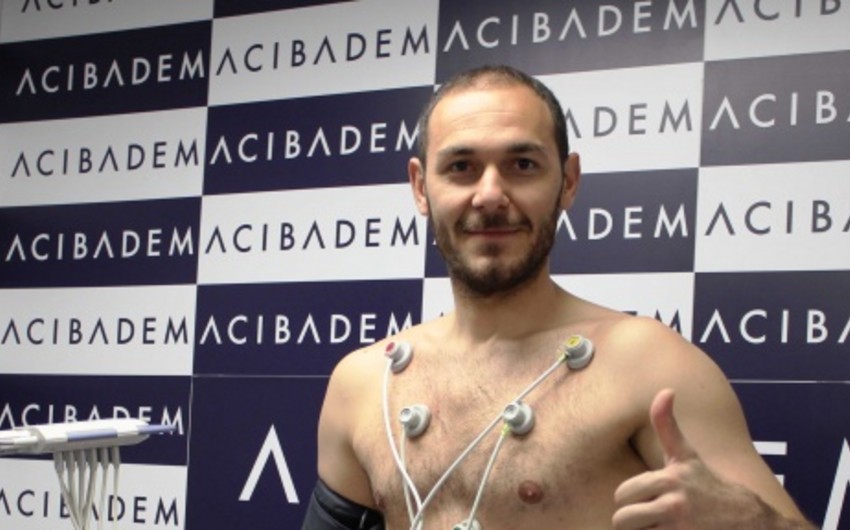​Kamran Ağayev Türkiyənin Kayserispor klubuna keçib - FOTO