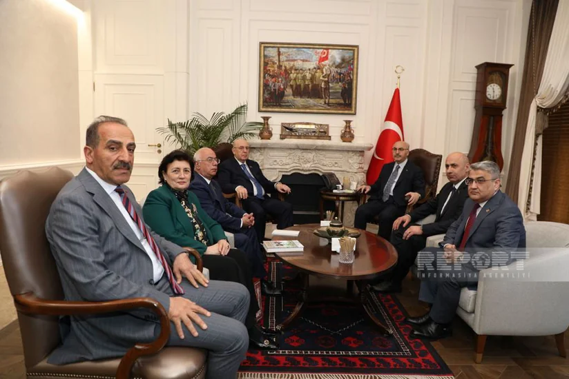 Делегация Азербайджана в Измире: Азербайджанцы желают победы Эрдогана в выборах