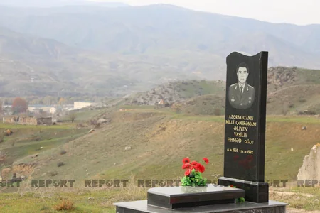 Qubadlıda erməni vandaliziminə məruz qalan qəbiristanlıq - FOTOREPORTAJ