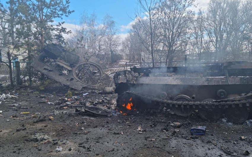 Ukrayna Baş Qərargahı: Rəqibin 9 tankı, 18 zirehli texnikası məhv edilib 
