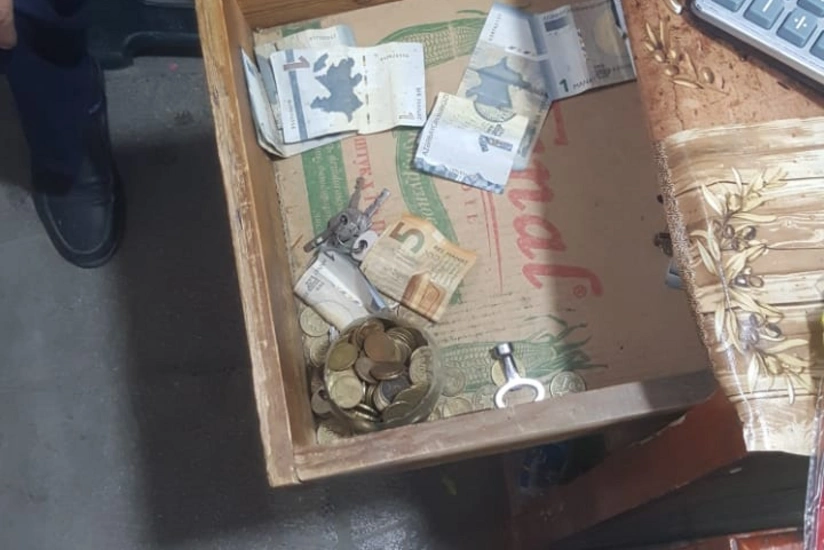 В Сиязане два брата ограбили магазин