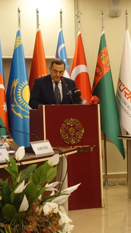 Ankarada Bəxtiyar Vahabzadənin 90 illik yubileyi qeyd olunub