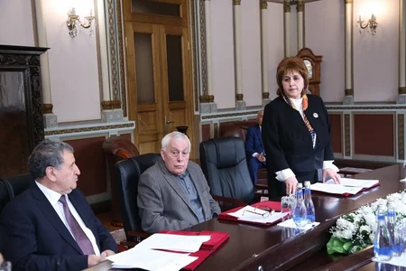 AMEA-nın bölmələrinin Elmi şuralarının yeni tərkibi təsdiqlənib
