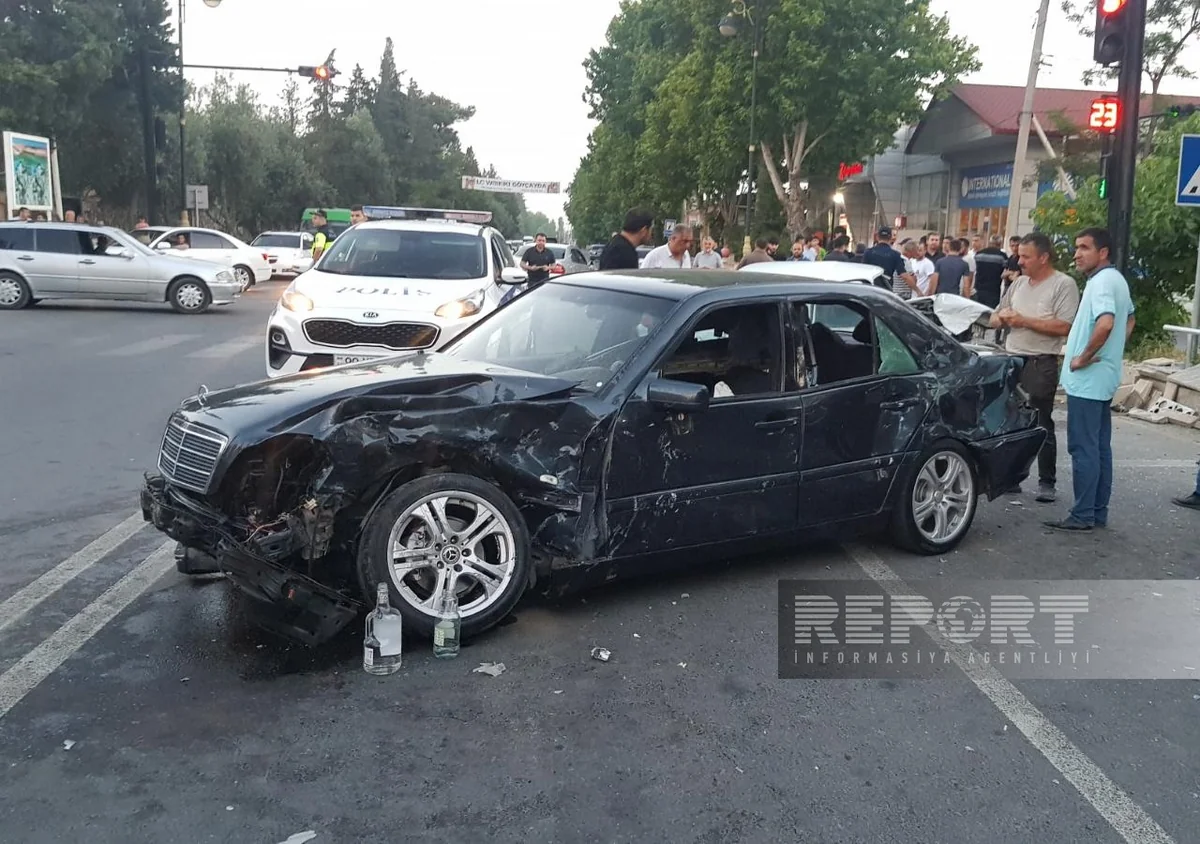 Göyçayda avtomobillər toqquşub, iki nəfər xəsarət alıb